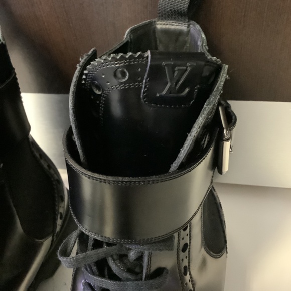 Louis Vuitton Boots Anklet Black - Picture 7 of 8